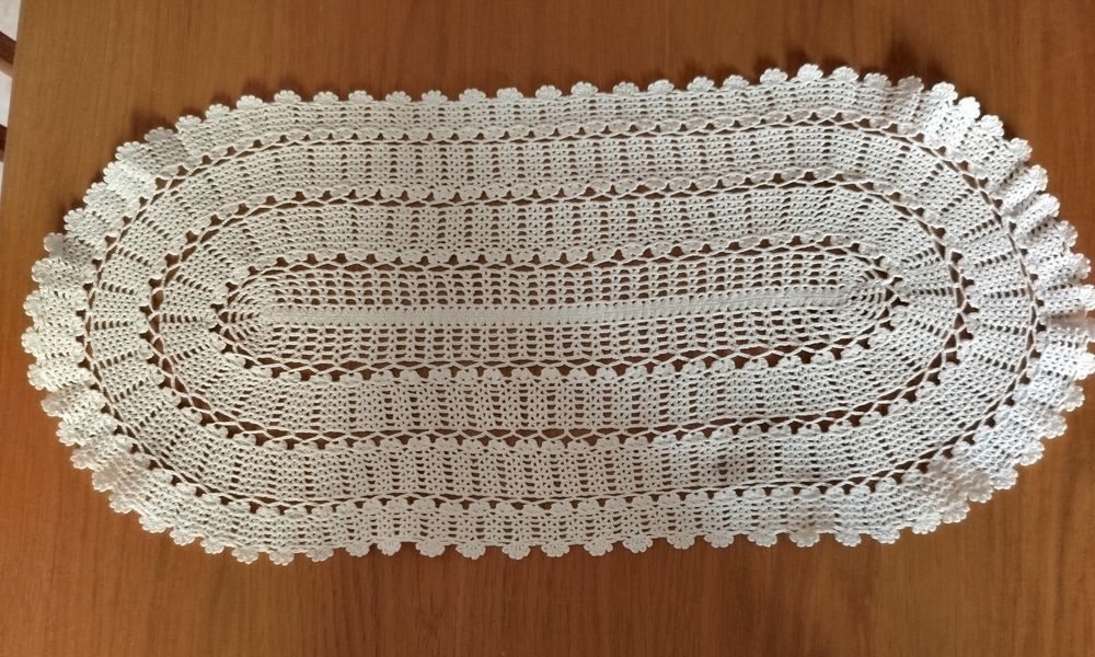 Naperons de quarto em renda feito á mão