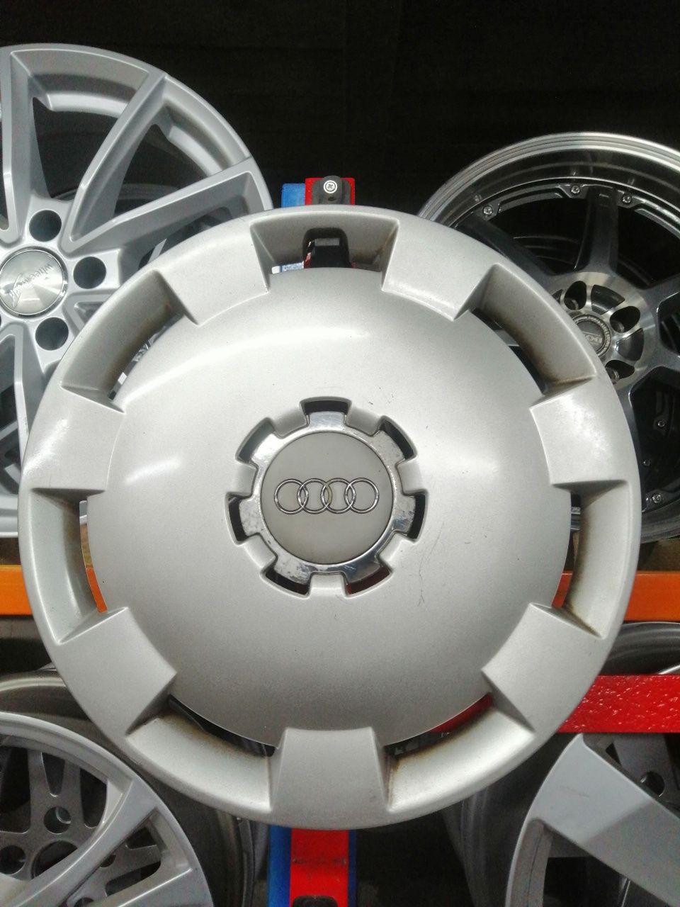 Oryginalne Kołpaki AUDI 16" Super Stan !
