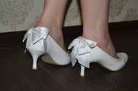 Туфли белые Louisa Peeress свадебные размер 36