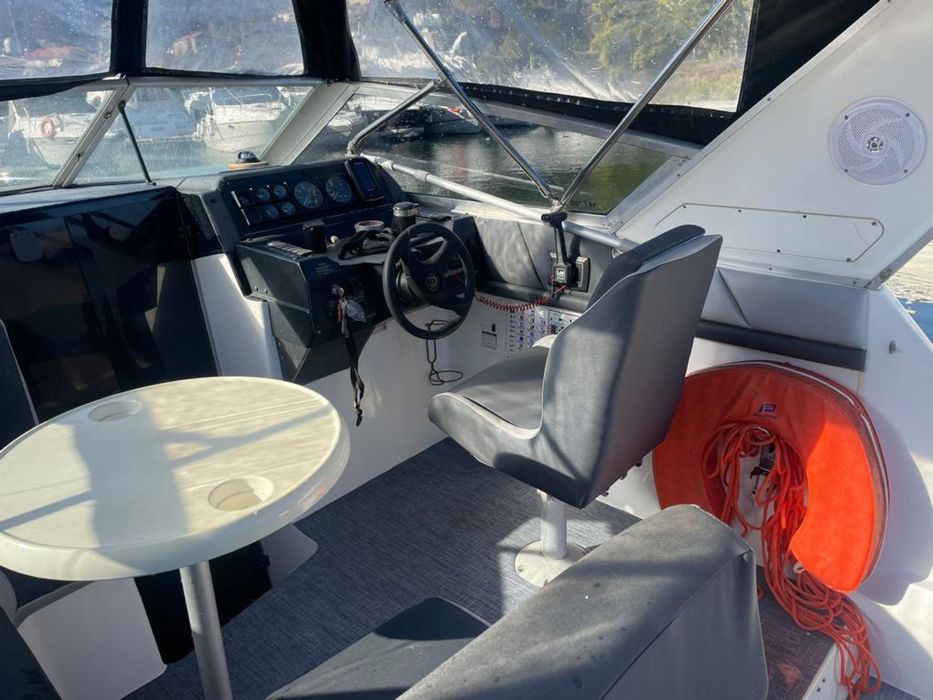 Bayliner 2855 marina angra douro