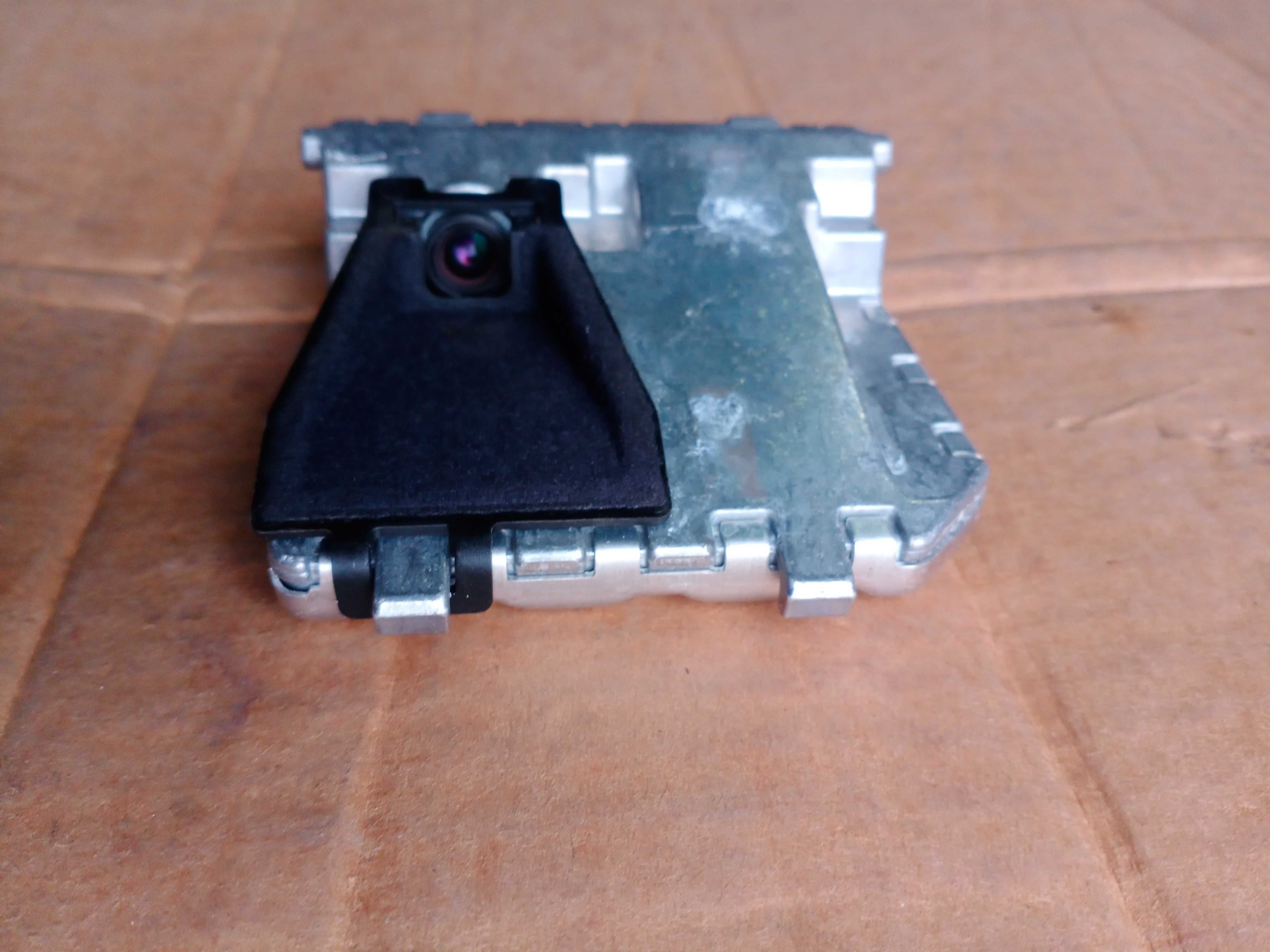 Камера передняя на лобовом Ford Escape Titanium 2017 Эскейп рестайлинг