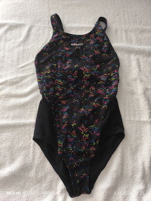 Strój kąpielowy r. 152