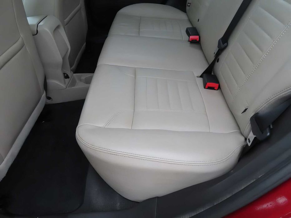 Ford Fiesta      2015