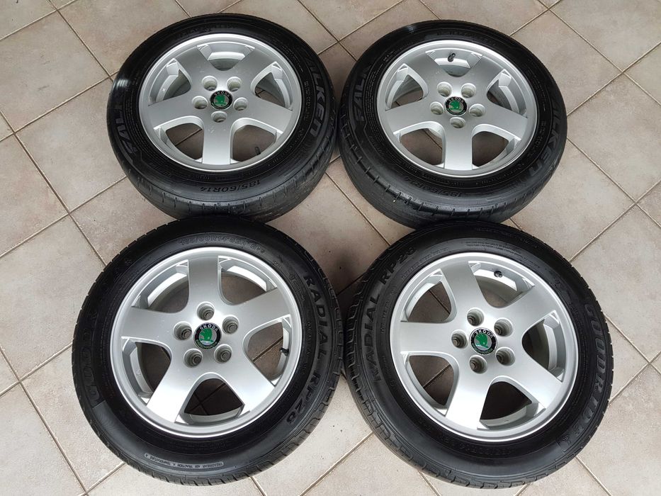 Koła letnie oryginał  Skoda Fabia 6x14 et43 5x100 opony 185/60/14