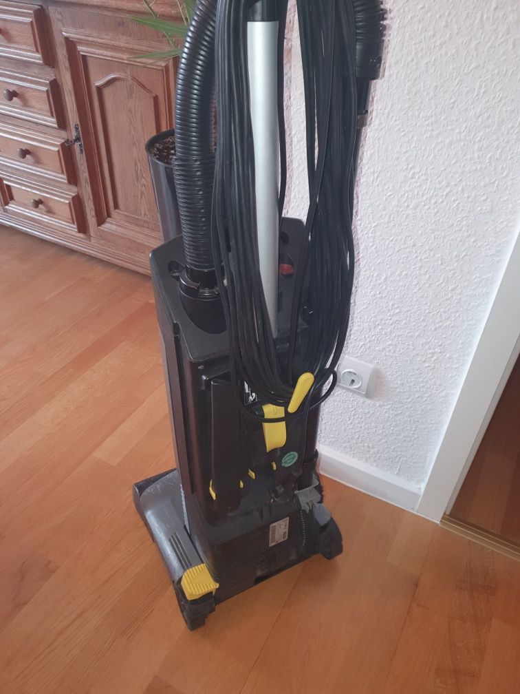 Odkurzacz KÄRCHER CV 30/1