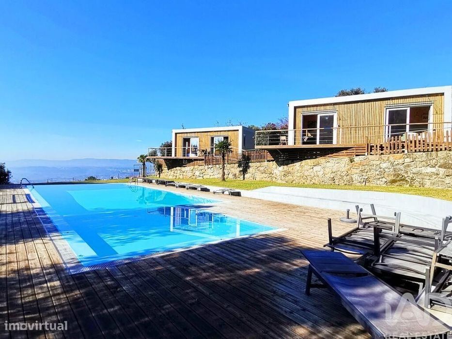 Casa / Villa T8 em Gandra e Taião de 219,00 m2