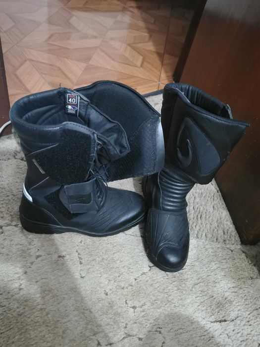 Botas Motorizada tamanho 40