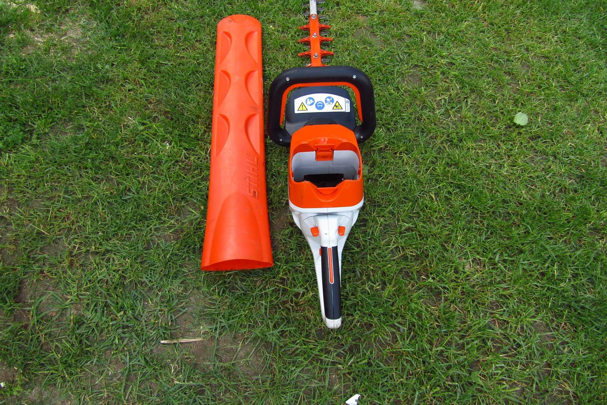 STIHL HSA 100 Nożyce akumulatorowe