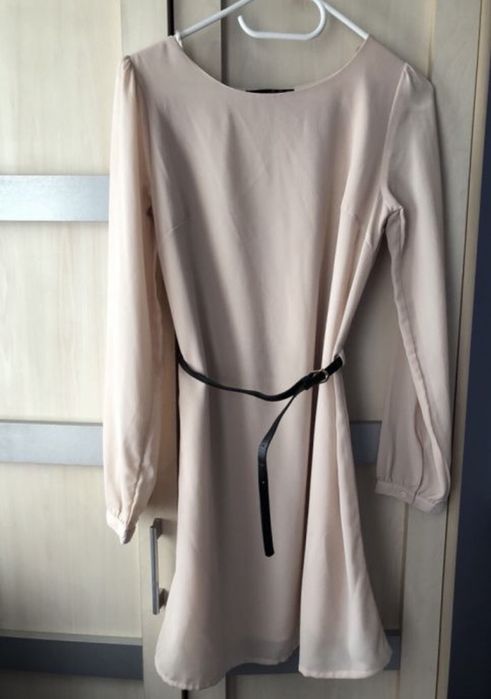 Sukenka bezowa elegancka S