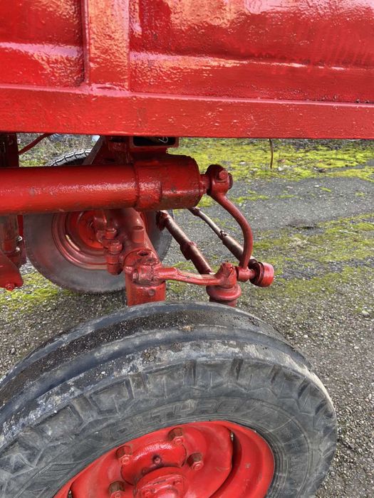 Продам трактор т16 шасік, бульдик , самозвал,припец,кузов тракторець