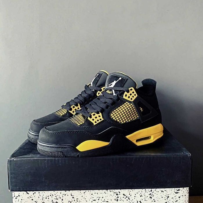 Buty meskie Mokasyny Air_Jordan_4_Retro_Thunder R.40