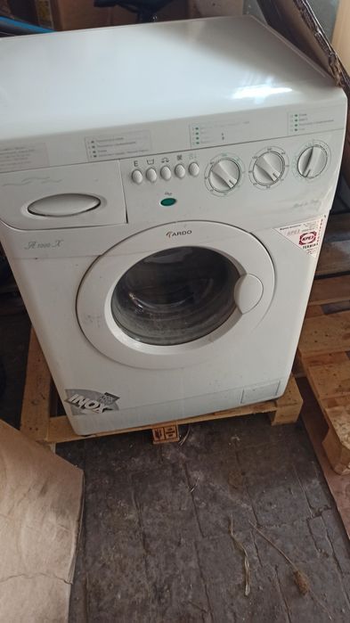 Пральна маш га з Сушкою 2 в 1