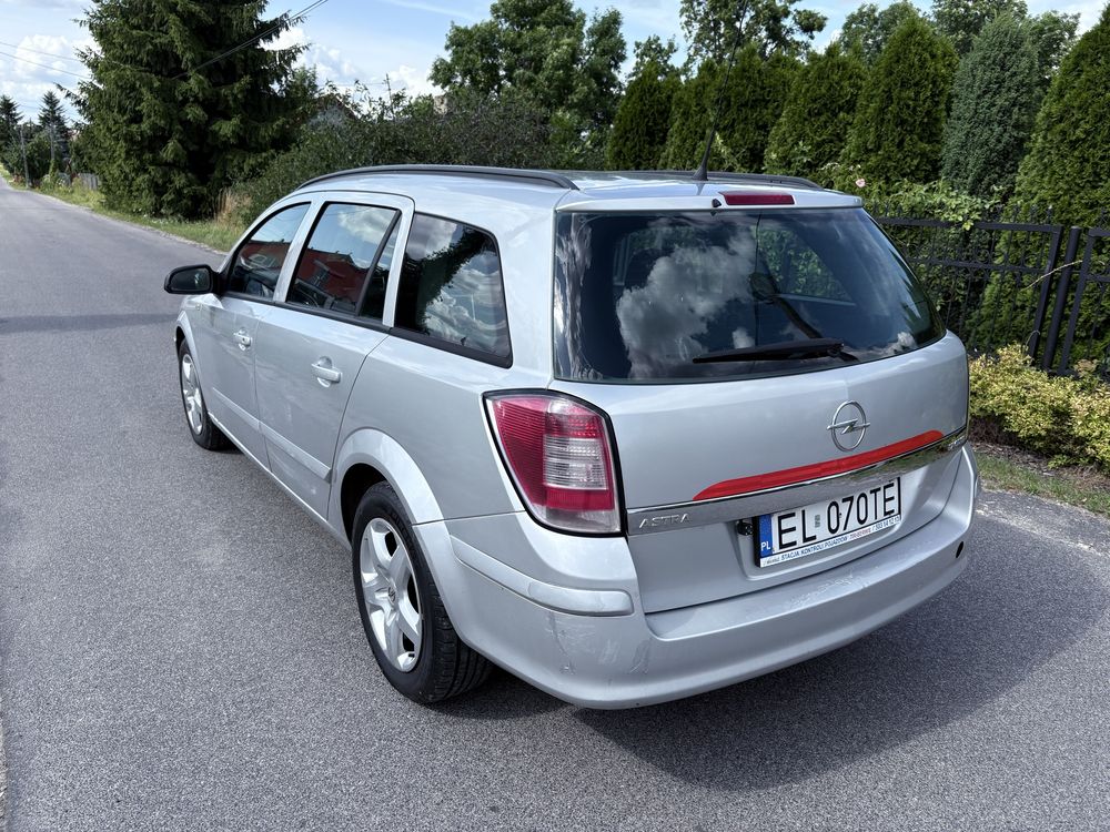 Opel Astra_2008r_Kombi_Nowe Oc i Przeglad