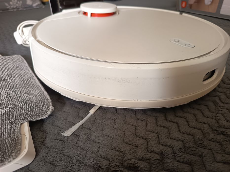 Xiaomi s10 Robot sprzątający używany na gwarancji w ładnym stanie