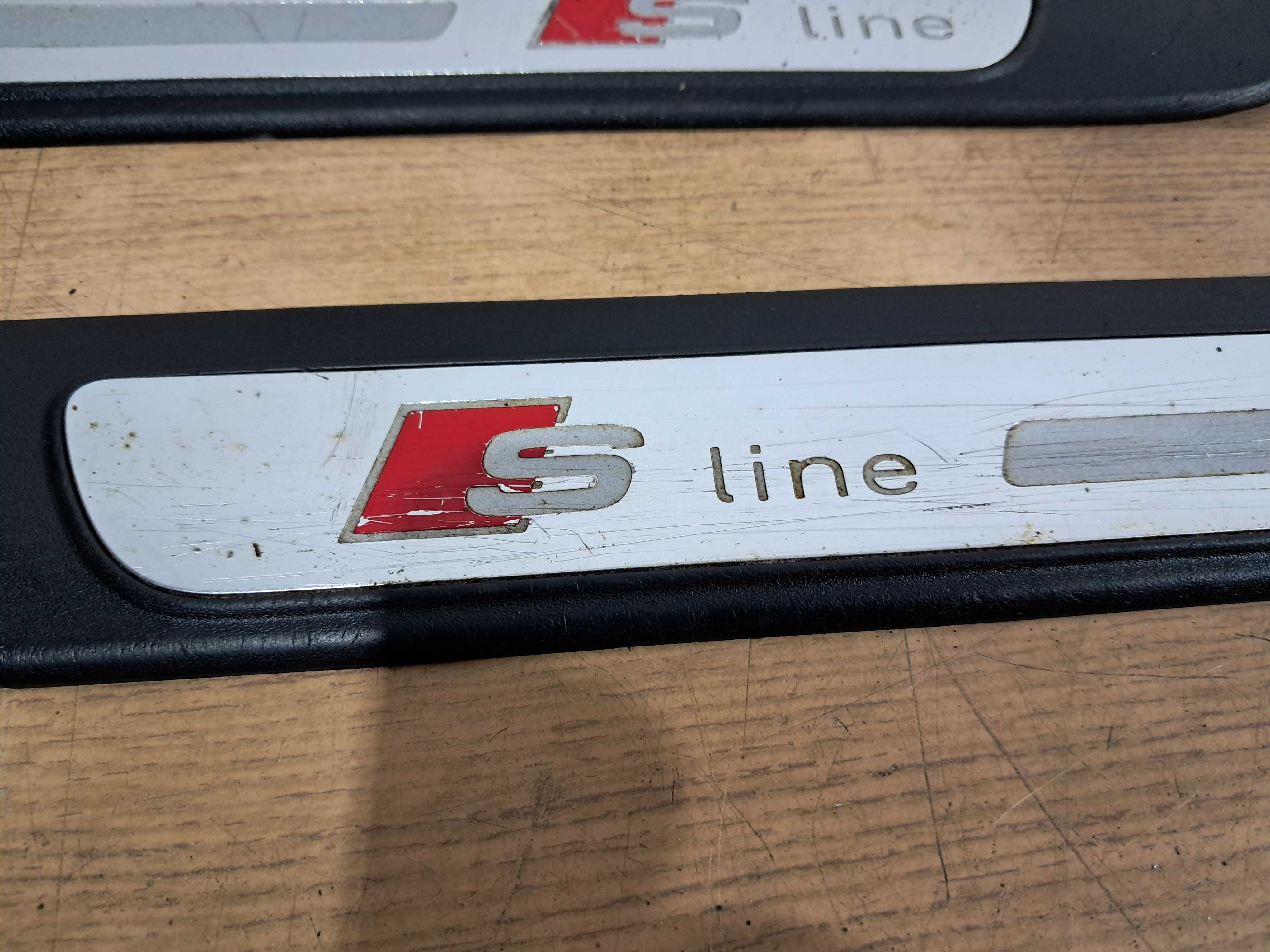 Listwy listwa nakładka nakładki progowe progu AUDI A4 B8 S-line Sline