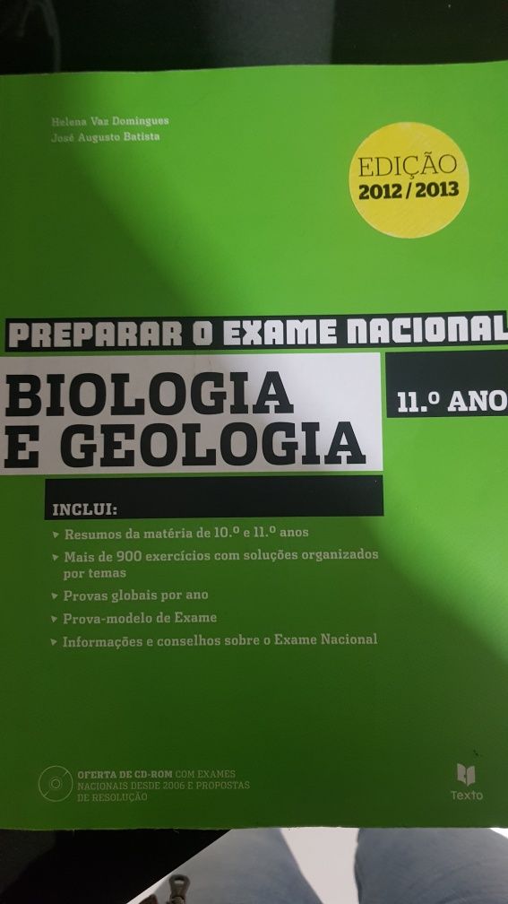 Livro preparação de exame Biologia e Geologia