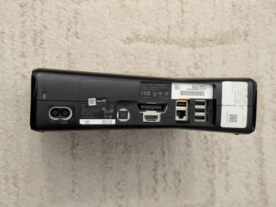 Xbox 360 slim читайте опис