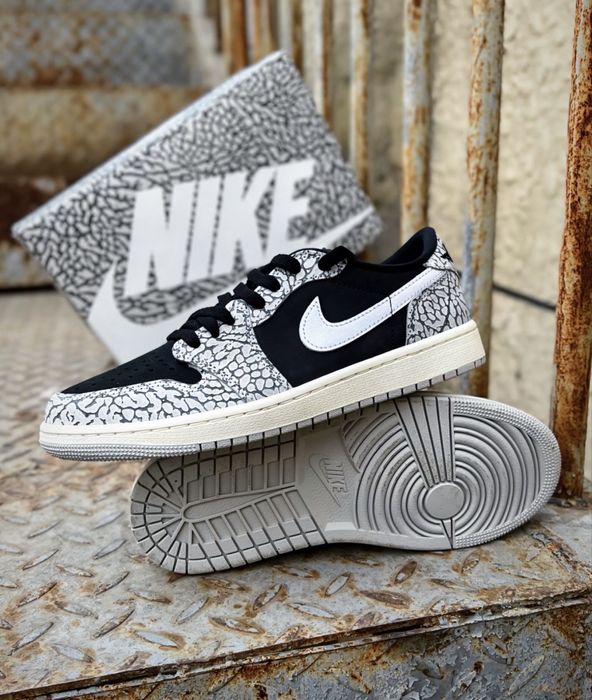 Оригінальні Кросівки Nike Air Jordan 1 Low OG Black Cement Джордани