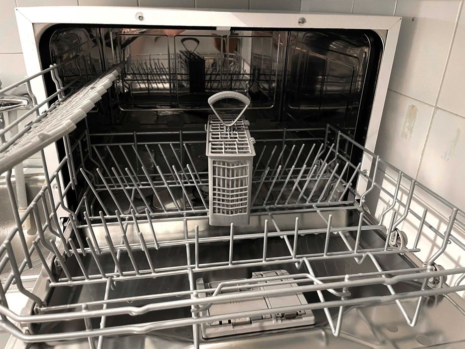 Máquina de lavar loiça Bosch Serie 4 SKS62E32EU