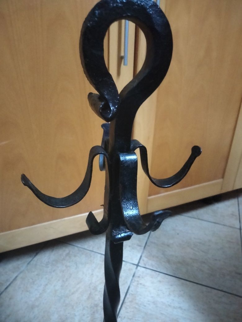 Trem para ladeira em ferro forjado