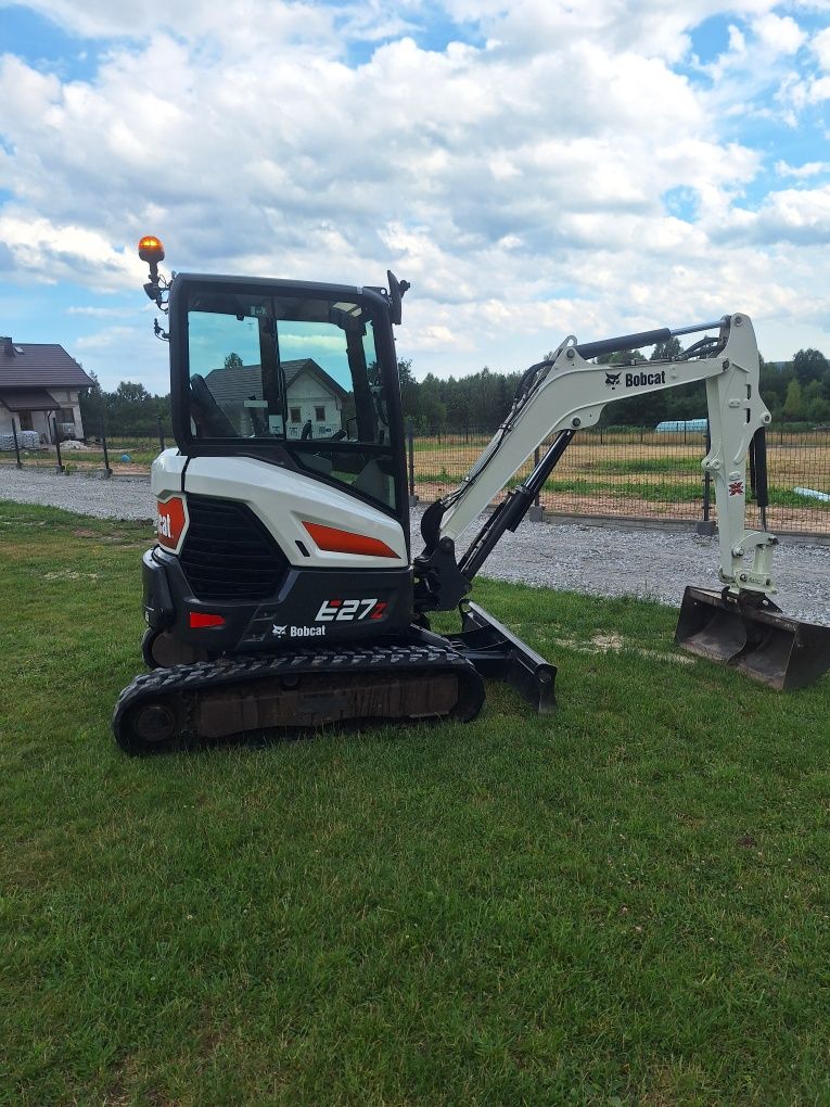 Bobcat e27 z  2019roku