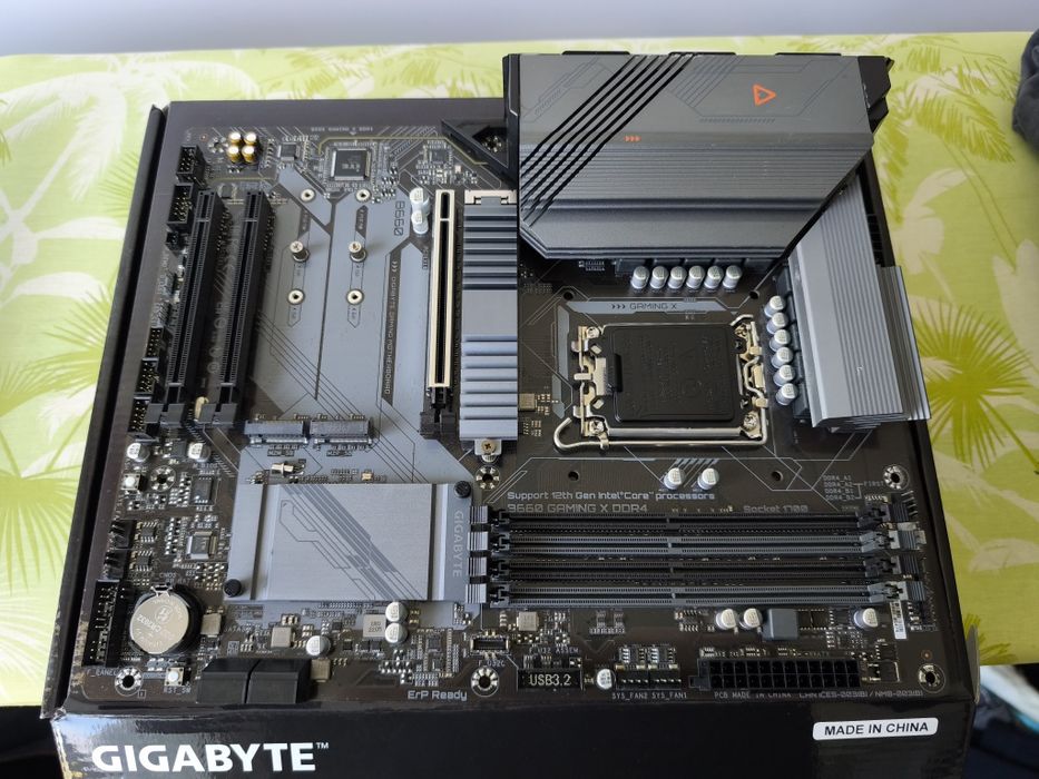 Płyta główna Gigabyte B660 gaming x ddr4