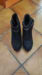 Botas tamanho 37