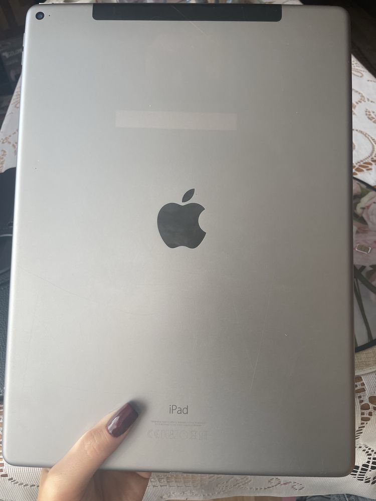 Sprzedam ipad wifi+cellular