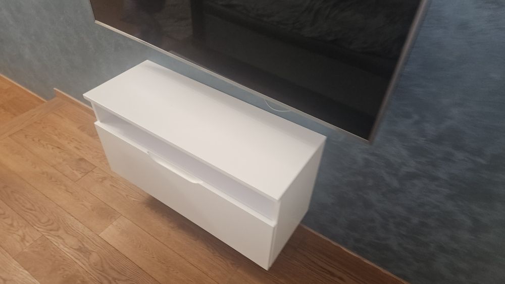 Szafka RTV Wisząca – Biel Mat!