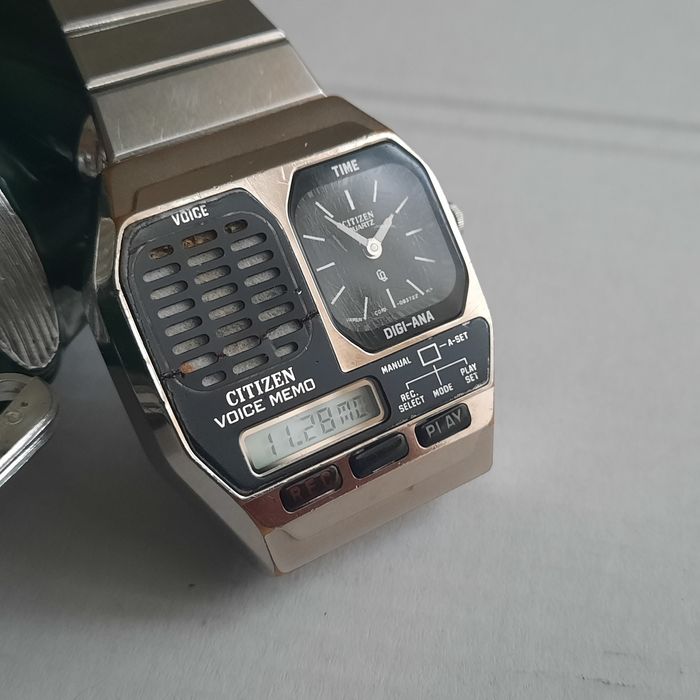 Часы Citizen  Voice Memo Japan.