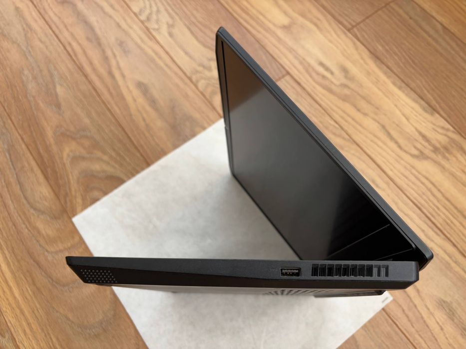Lenovo_Intel Core i7-10750H_RAM 16 GB_NVIDIA GeForce GTX 1650 Ti 4 GB