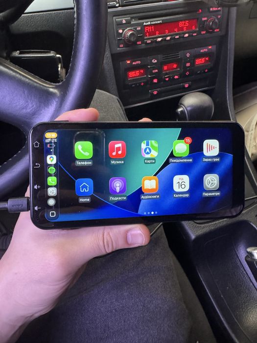 Продам carplay, android auto монітор універсальний.