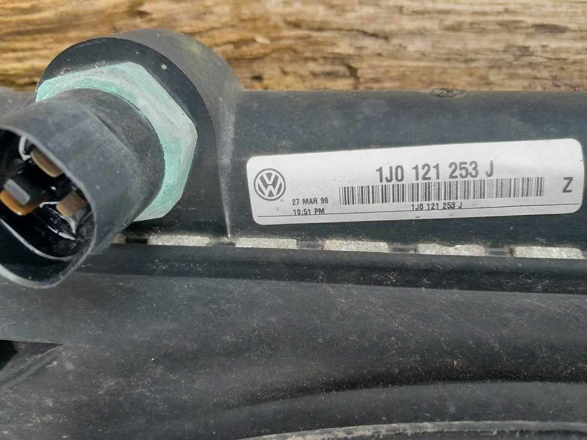 Wentylator chłodnica wody płynu Audi A3 8L 1.6 B 1.9 TDI 96-