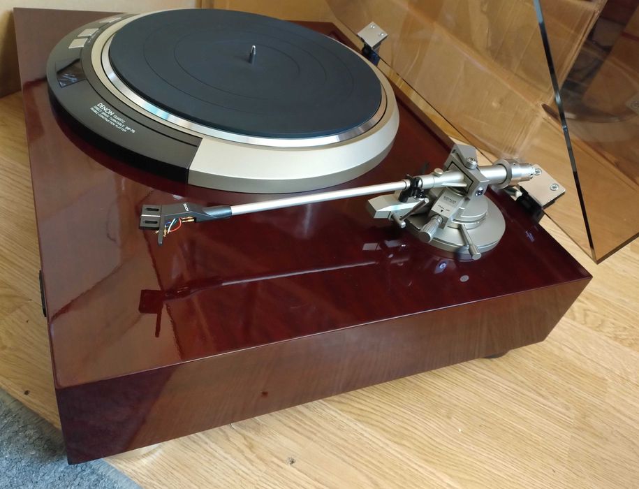 Gramofon Denon DP-75M