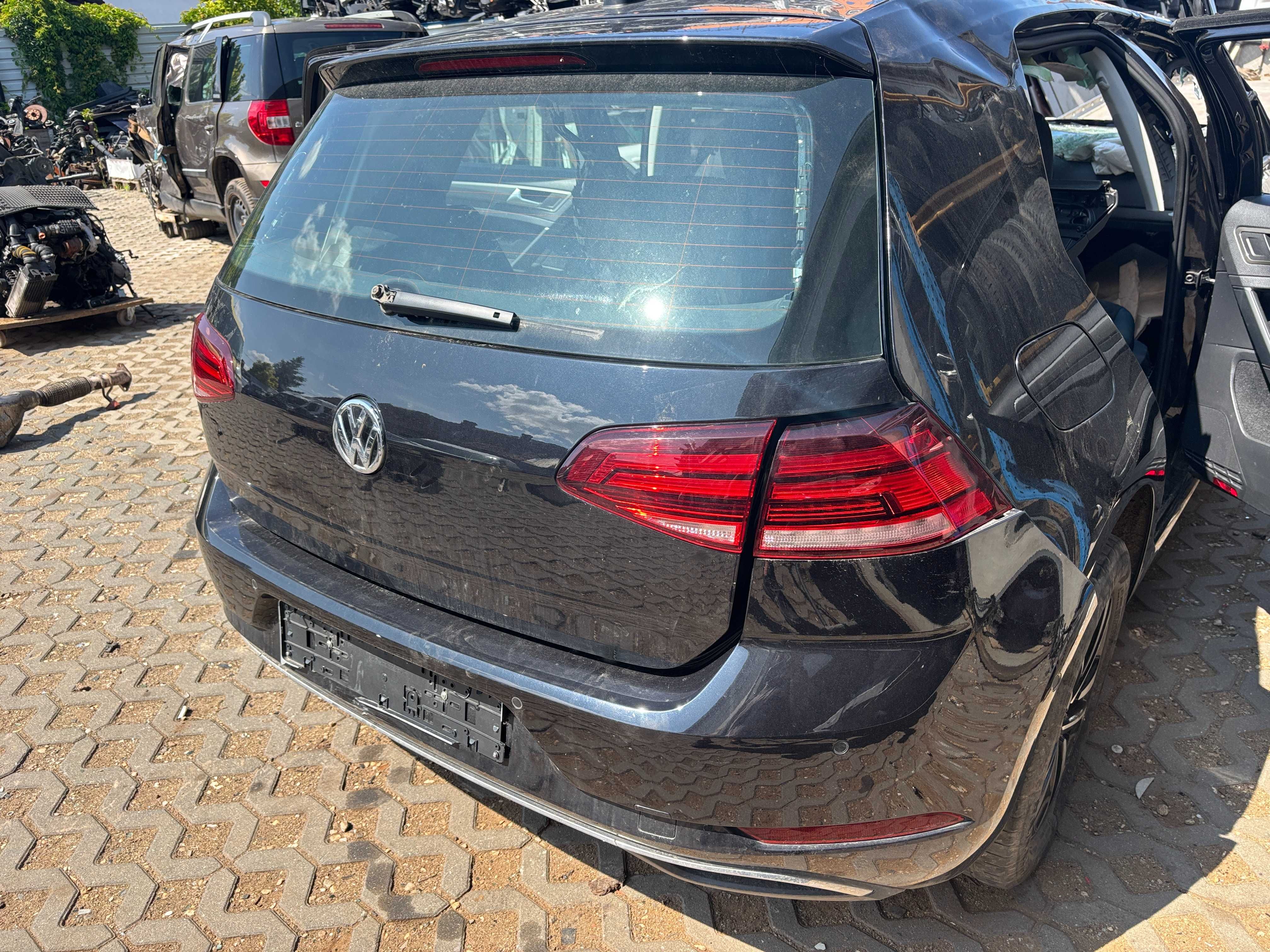 Golf 7 lc9x klapa tył stan bdb
