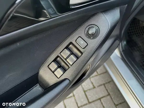Mazda 3 1.5 SkyActive-G 101 KM Rvm Navi Kamera Alu Pdc !