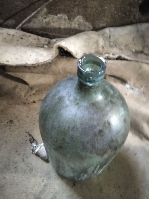 Бутлі одна тріснув ціна за всі