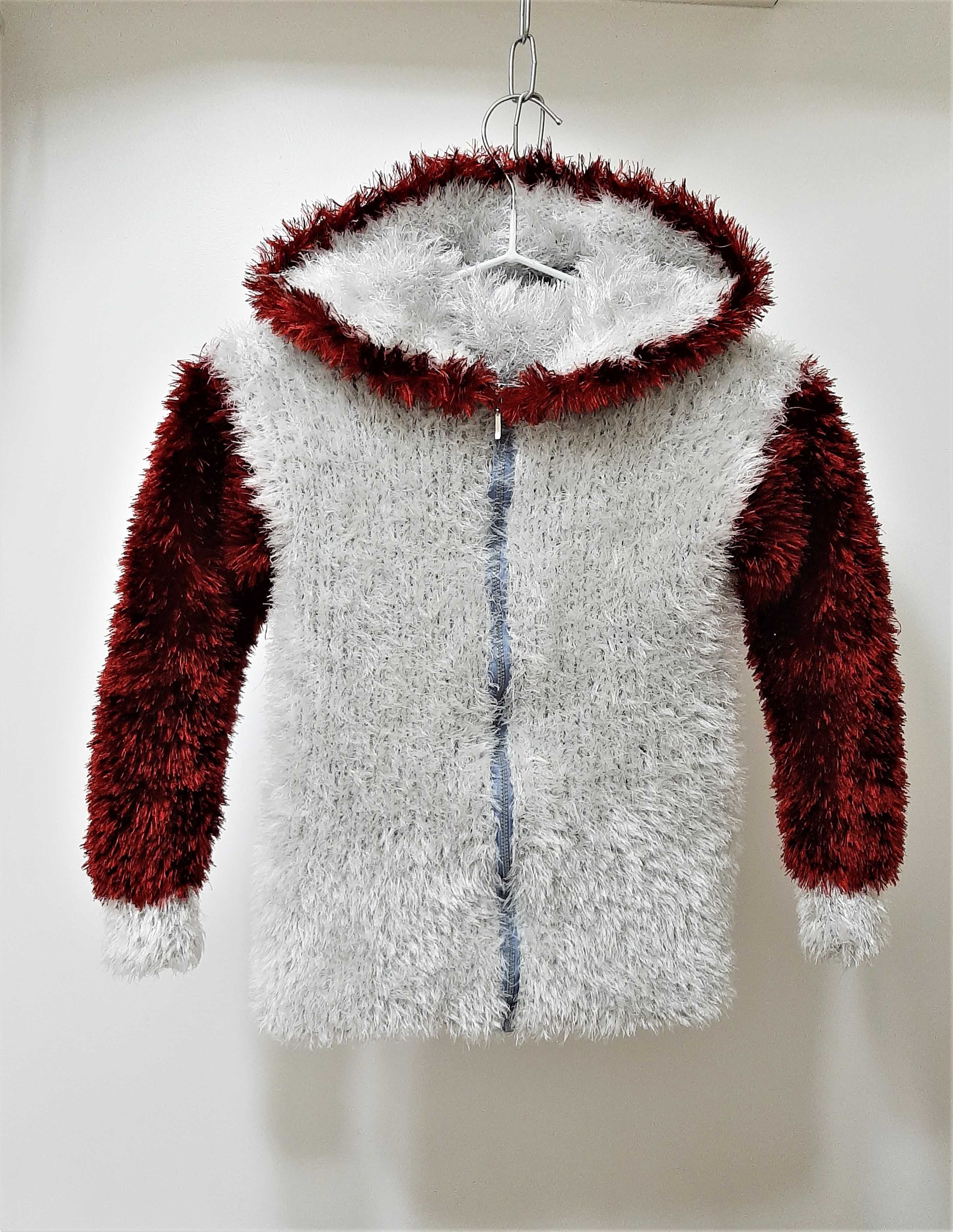Трикотажна куртка-кофта травка на блискавці+капюшон сіра-біла-червона