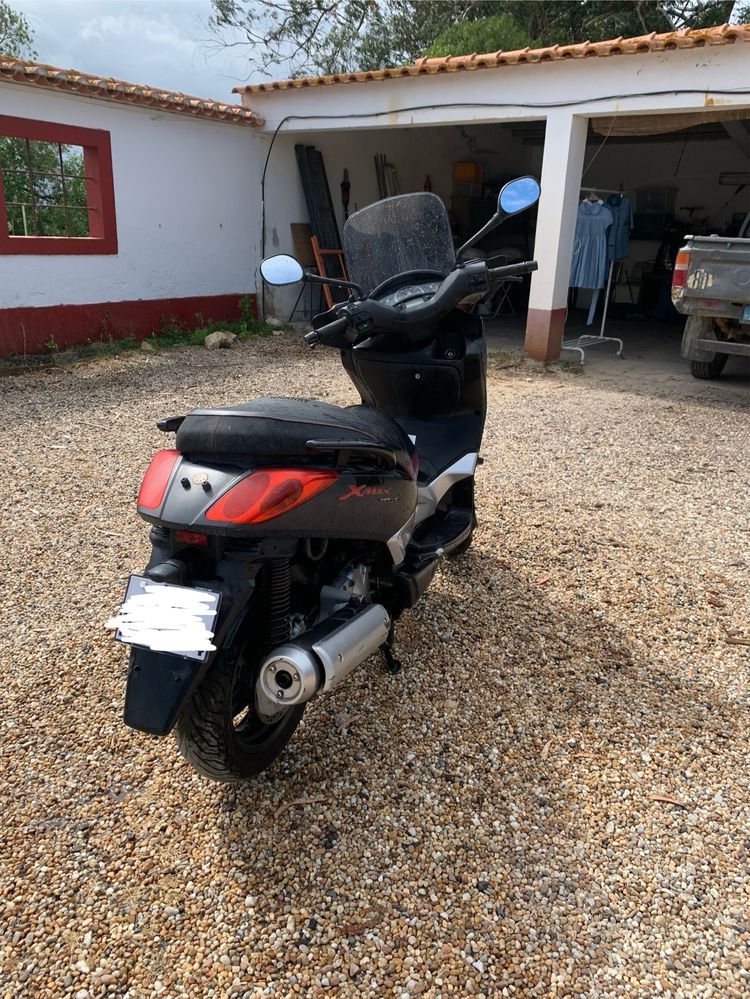 Yamaha X Max 125