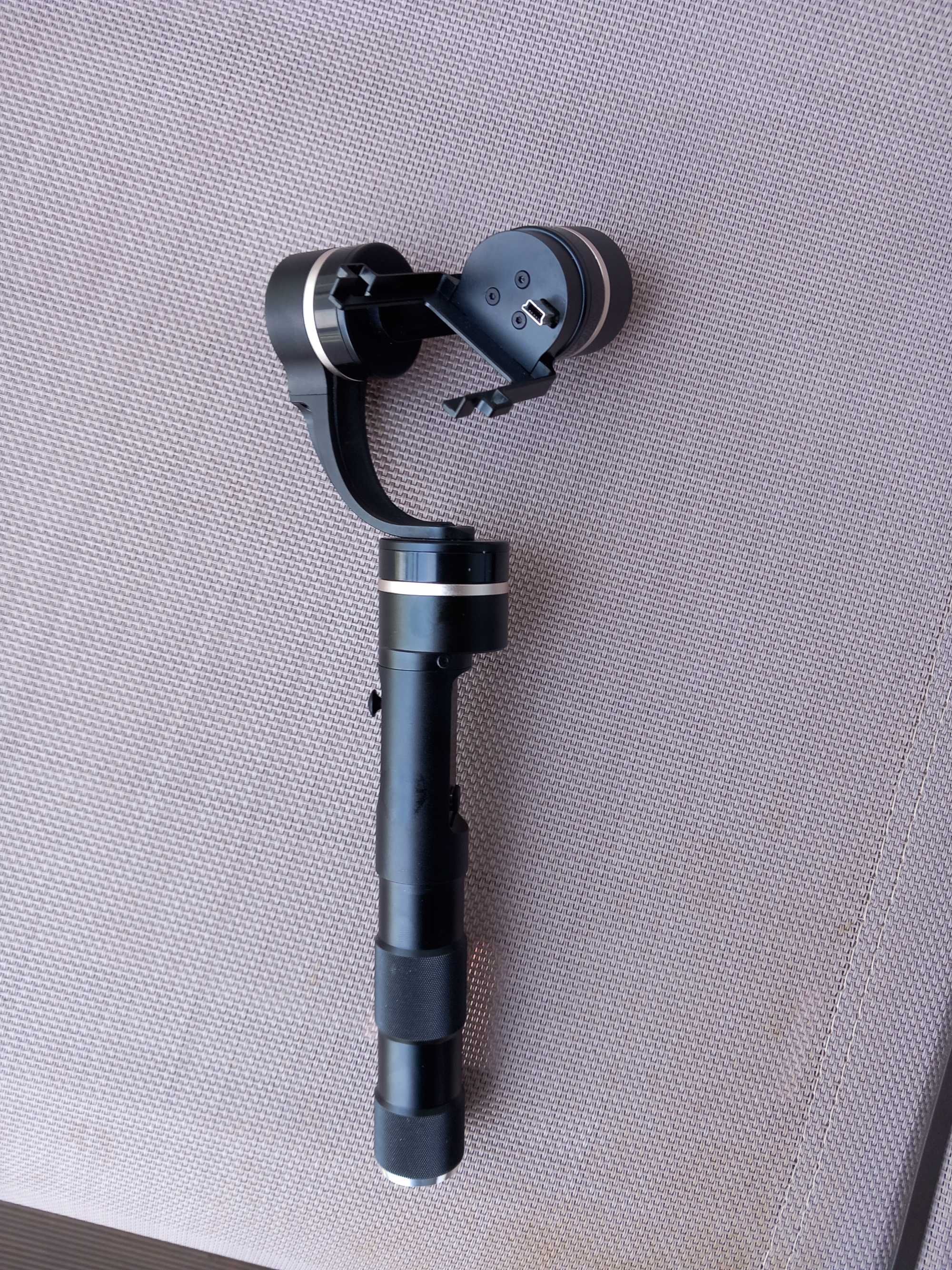 Stabilizator elektroniczny (gimbal) Feiyu Tech G4S
