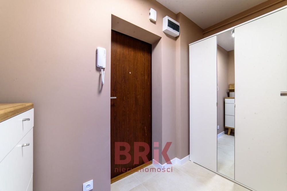 Kawalerka świeżo po remoncie na wynajem