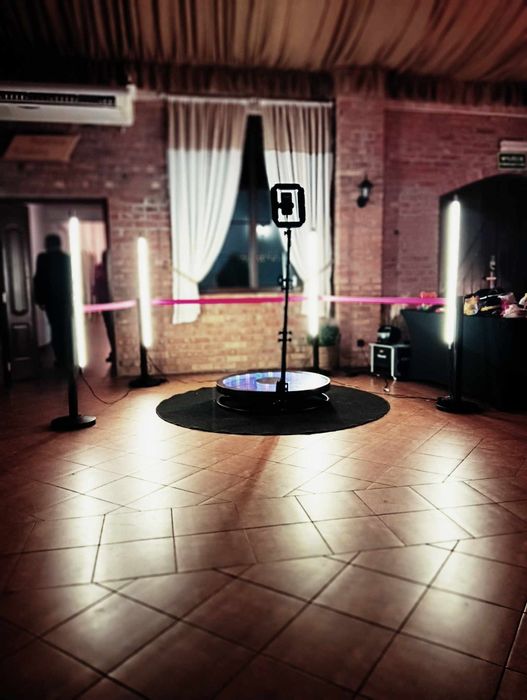 Fotobudka360, fotolustro, ciężki dym, single shot, fotobox, fontan