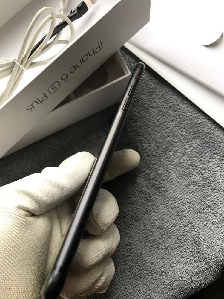 Iphone 7 Plus caly czarny baterii 84proc