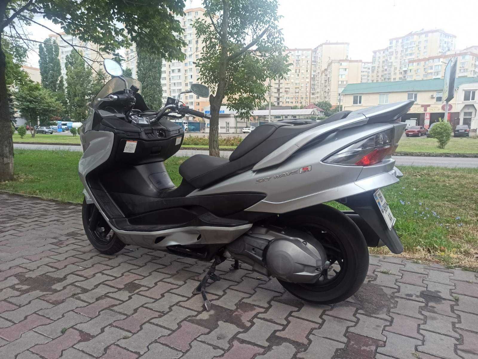 Suzuki Skywave 250 Type-S 2010