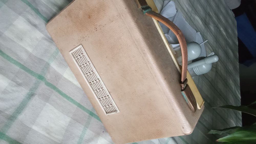 Radio antigo Philips "All TRANSISTORr"