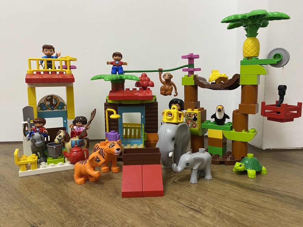 LEGO duplo оригинал 2в1 зоопарк животные конюшня
