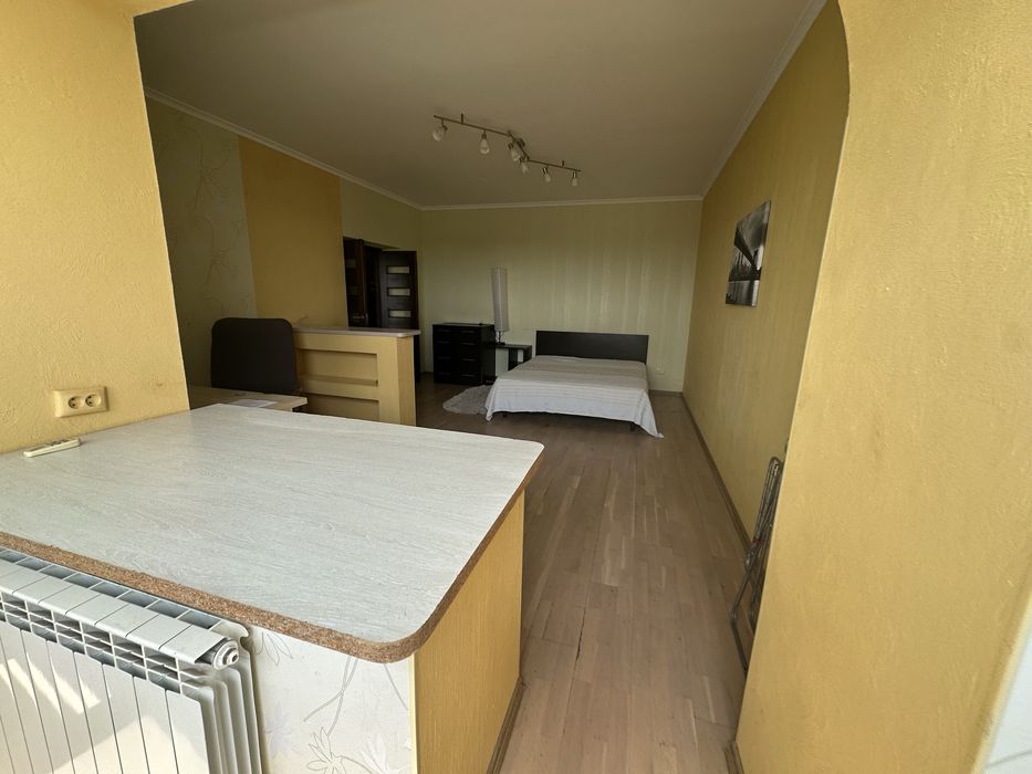 Продаю 1-кімнатну квартиру 54м2 поверх7й ціна 51800$ Заходьте і Живіть