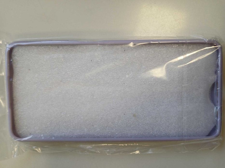 Capas Samsung Galaxy A12 - Preta/Lilás