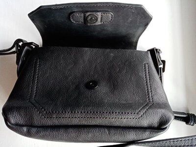 Сумочка с длинной ручкой сумка кроссовер оригинал от Celvin Klein