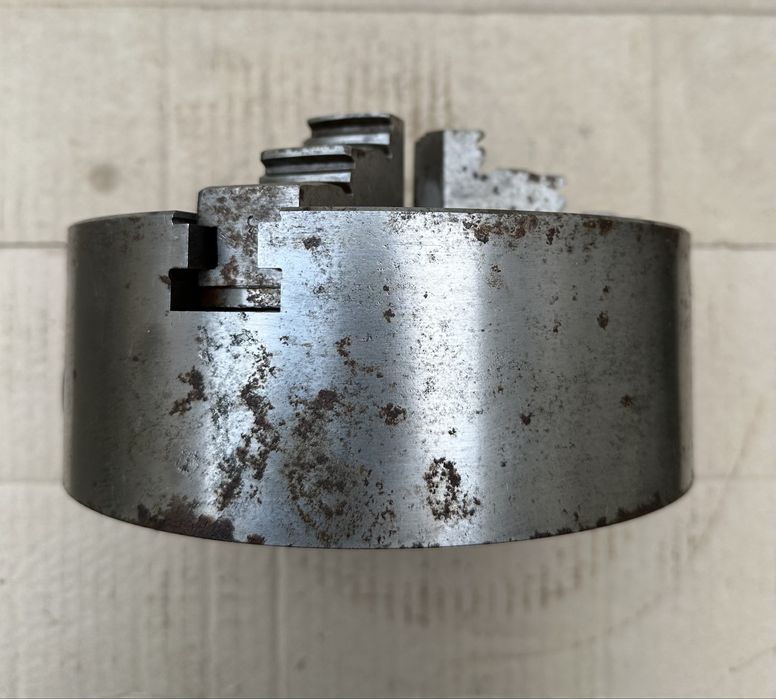 Токарный патрон 200мм